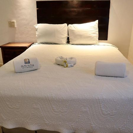 Hotel Olas Altas Бусериас Экстерьер фото