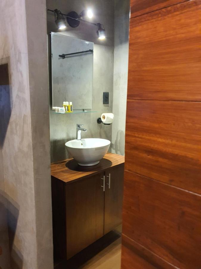 Hotel Olas Altas Бусериас Экстерьер фото